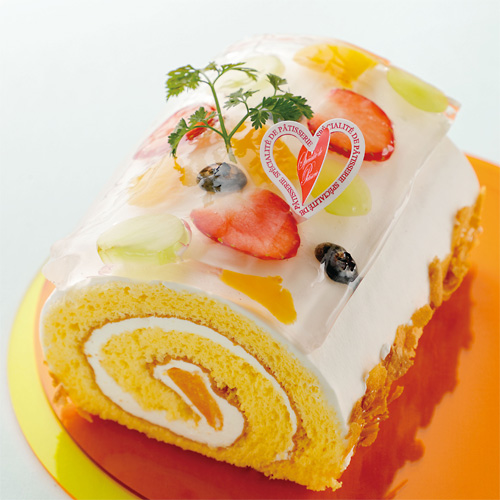 17年6月限定フルーツゼリーとヨーグルトのロール シトロンヴェール 愛知県一宮市 季節のフルーツを使ったケーキや焼き菓子の販売